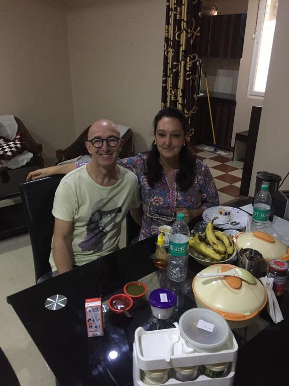 Travelling Troopers Homestay Benares Buitenkant foto